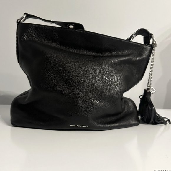 Michael Kors Handbags - 𝅺EUC - Black Leather Michael Kors Purse with Tassel with silver hardware
